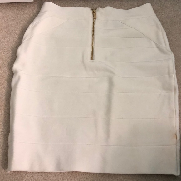 Skirt - Picture 3 of 3